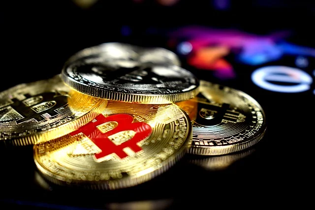 Trading Bitcoin and Cryptocurrencies Trading Bitcoin and Cryptocurrencies